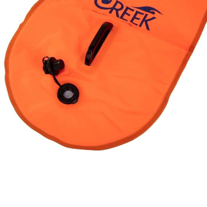 Буй для плавания с отсеком для вещей Creek 28 литров, оранжевый | для пловцов | BestSwim.ru. Фото N5